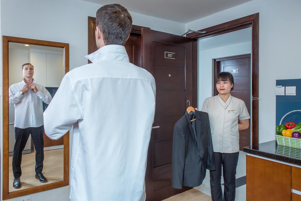 Dream Hotel And Apartment Ханой Екстериор снимка