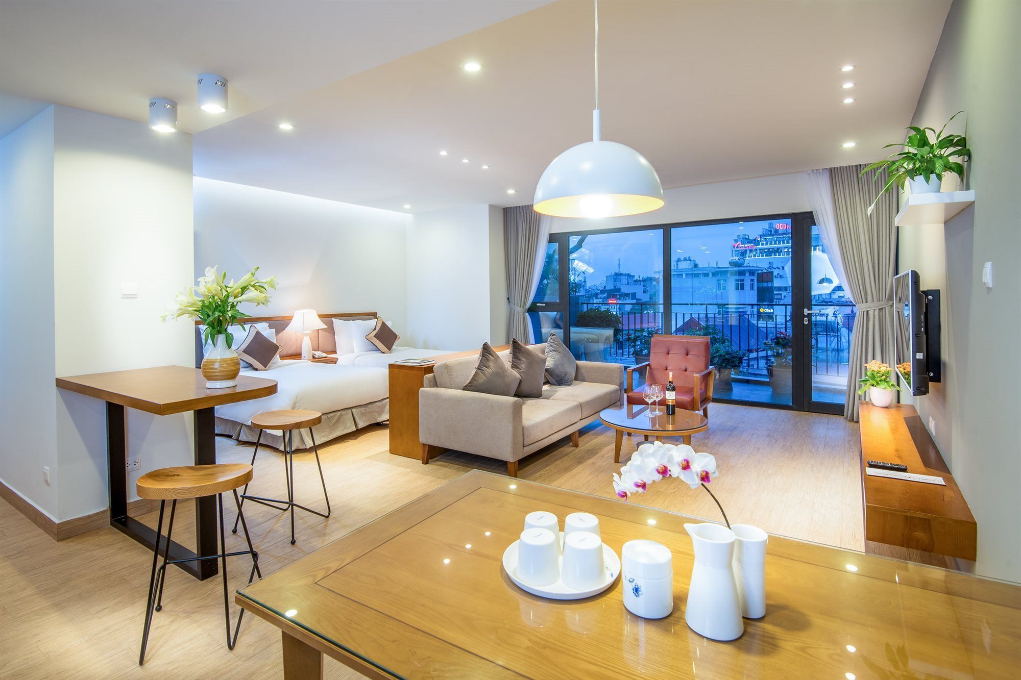 Dream Hotel And Apartment Ханой Екстериор снимка